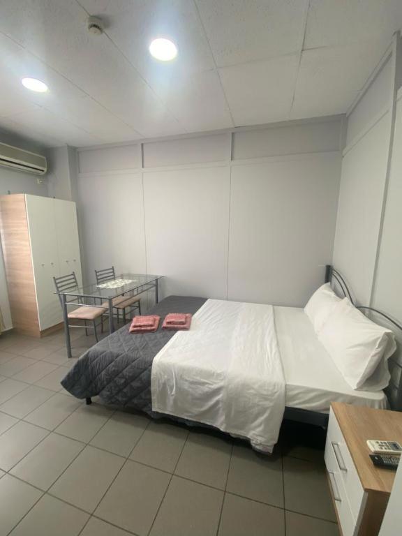 Dima Rooms And Apartments Atenas Exterior foto